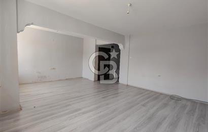 BORNOVA ÜMİT MAHALLESİ'NDE KONFORLU VE MERKEZİ KİRALIK 3+1 DAİRE