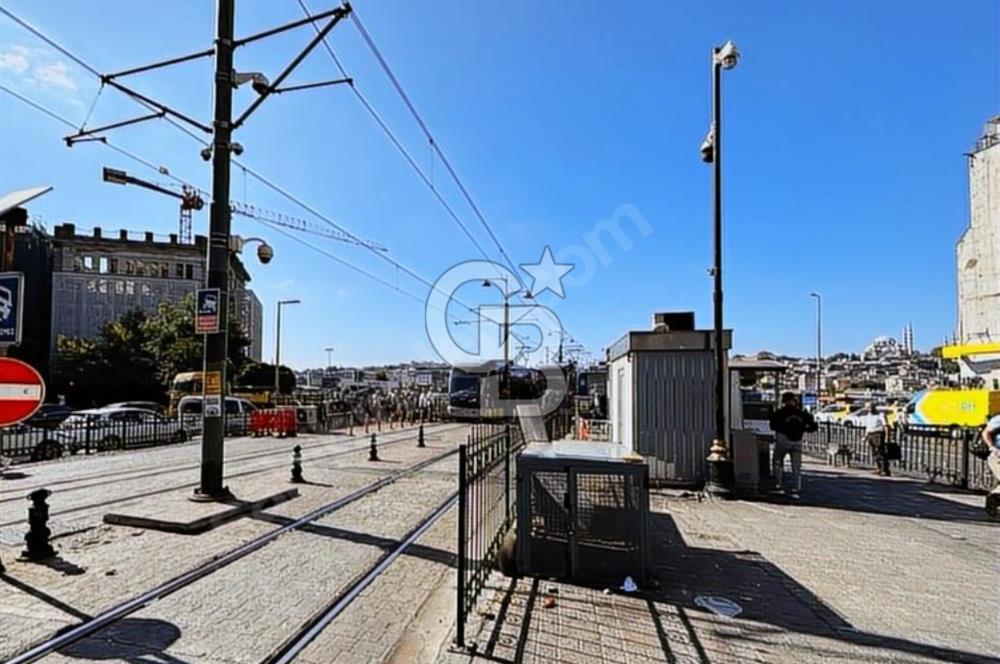 KEMANKEŞ'DE KARAKÖY PASAJ'INDA 4.KAT 10M2  DÜKKAN
