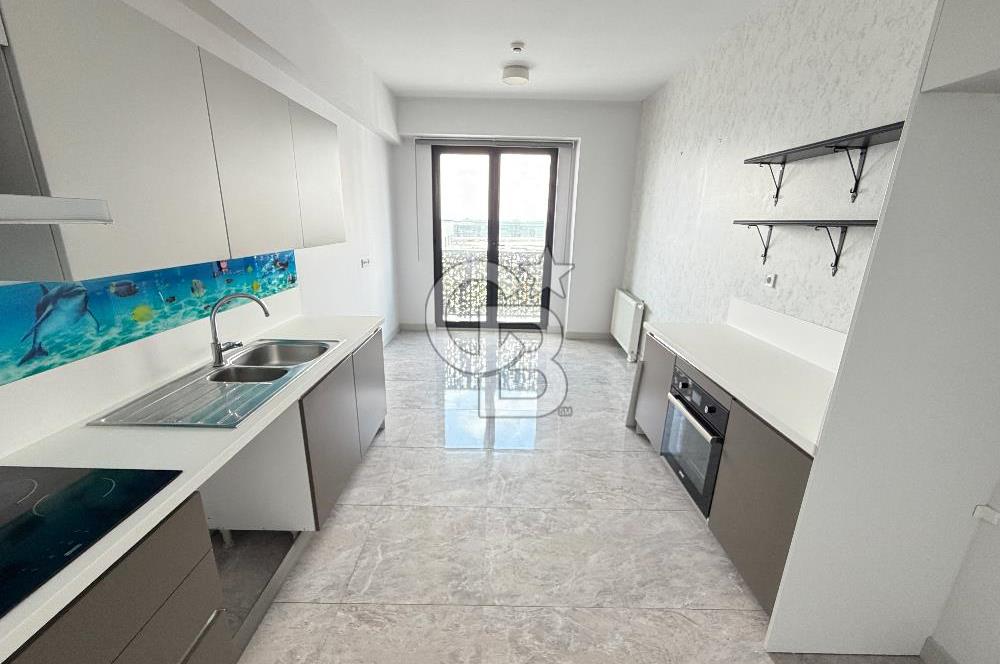 SEMT BAHÇEKENT 4+1 SATILIK BOŞ DAİRE