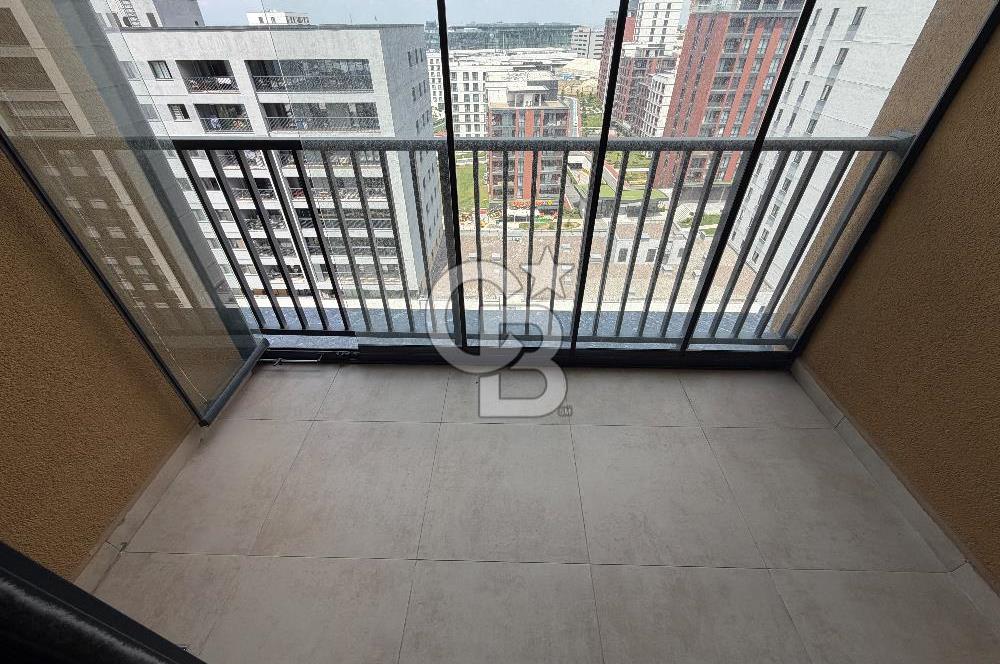 SEMT BAHÇEKENT 4+1 SATILIK BOŞ DAİRE