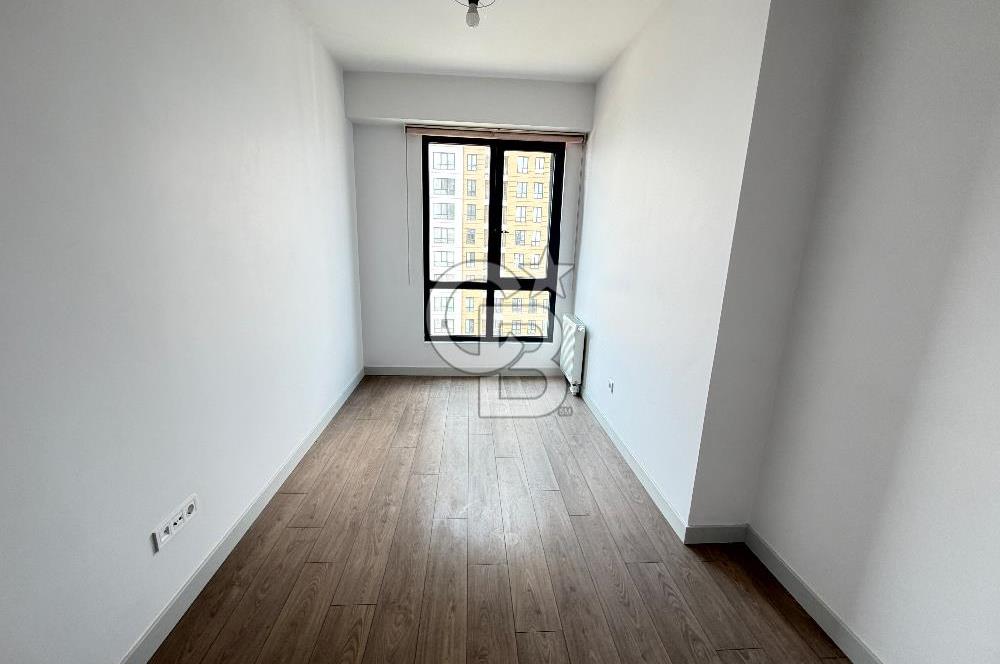 SEMT BAHÇEKENT 4+1 SATILIK BOŞ DAİRE