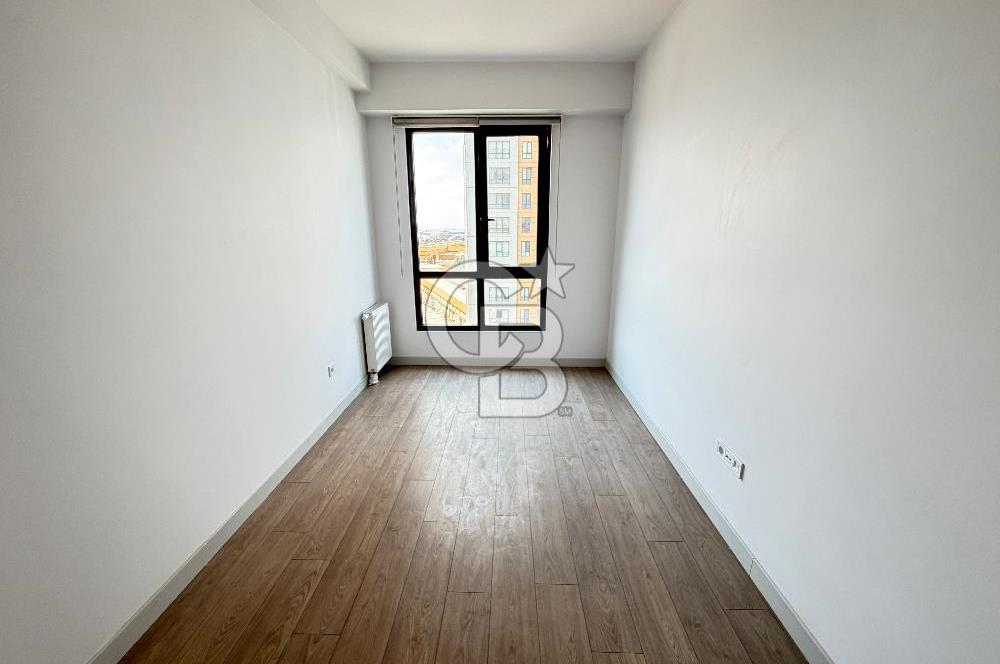 SEMT BAHÇEKENT 4+1 SATILIK BOŞ DAİRE