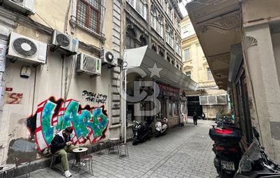 KEMANKEŞ'DE KARAKÖY PASAJ'INDA 4.KAT 18M2  DÜKKAN
