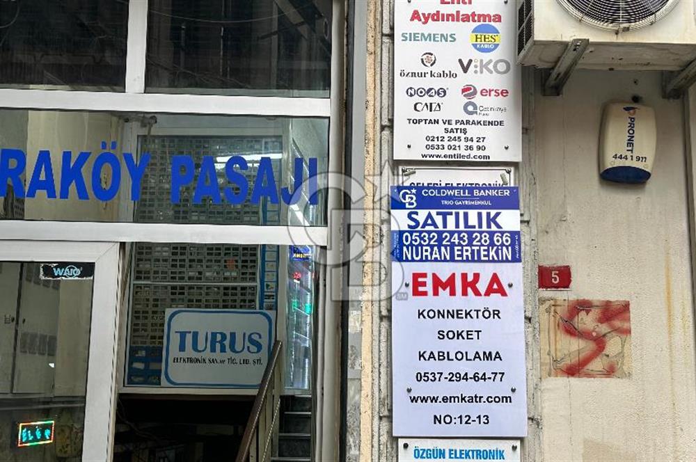 KEMANKEŞ'DE KARAKÖY PASAJ'INDA 4.KAT 18M2  DÜKKAN