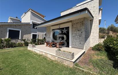 Sığacıkta Denize Yakın Tam Müstakil Satılık Villa