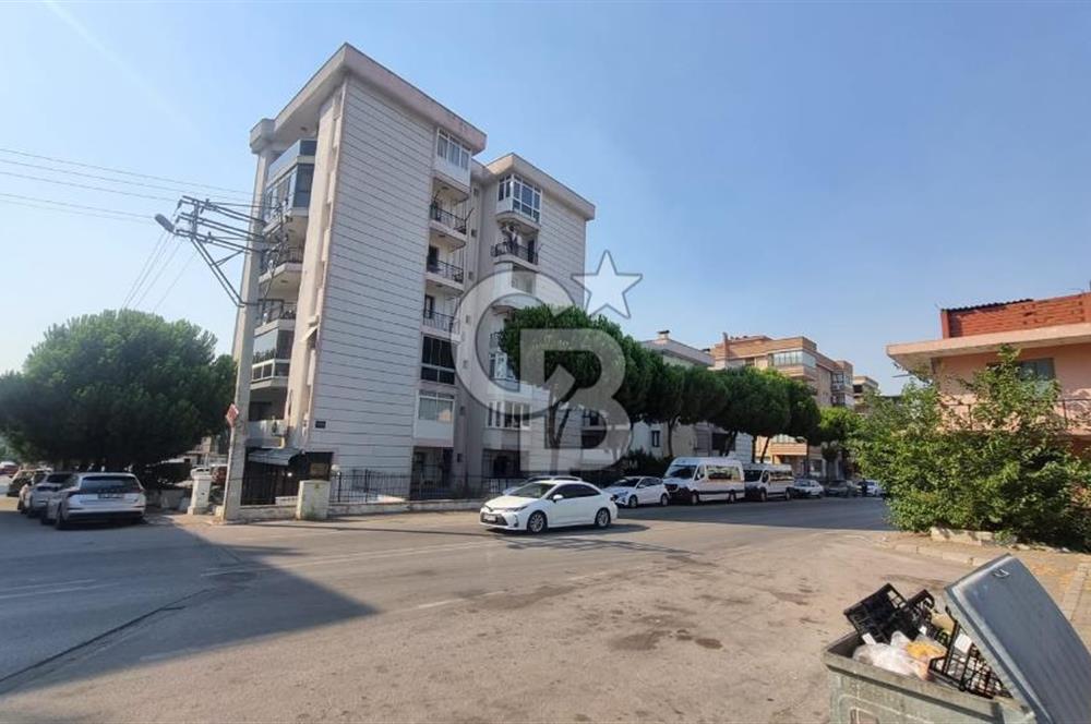 Gaziemir Irmak Mah Site içerisinde ara kat Satılık 3+1 daire