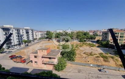 Gaziemir Irmak Mah Site içerisinde ara kat Satılık 3+1 daire