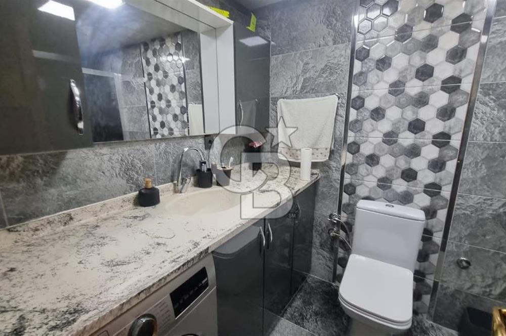 Gaziemir Irmak Mah Site içerisinde ara kat Satılık 3+1 daire
