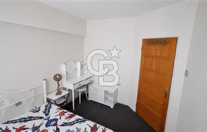Gaziemir Irmak Mah Site içerisinde ara kat Satılık 3+1 daire