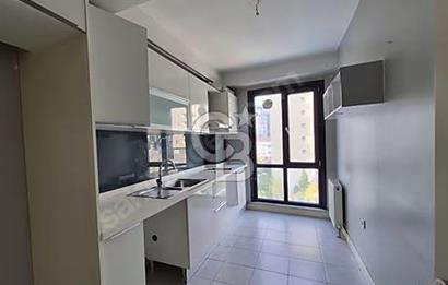 ŞERİFALİ TATLISUDA FİNANS ŞEHİRE YAKIN SİTEDE 3+1 SATILIK DAİRE