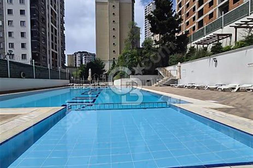 ŞERİFALİ TATLISUDA FİNANS ŞEHİRE YAKIN SİTEDE 3+1 SATILIK DAİRE