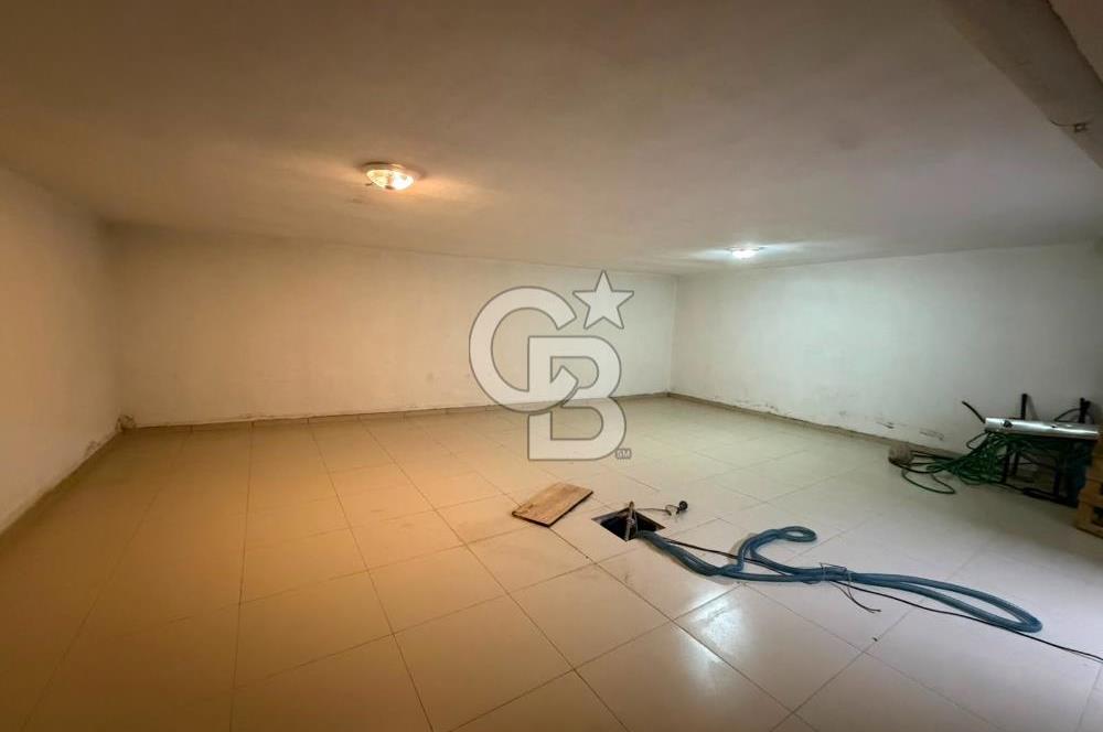 Devren Kiralık Restoran: 280m², Ana Cadde Cepheli, Tam Donanımlı