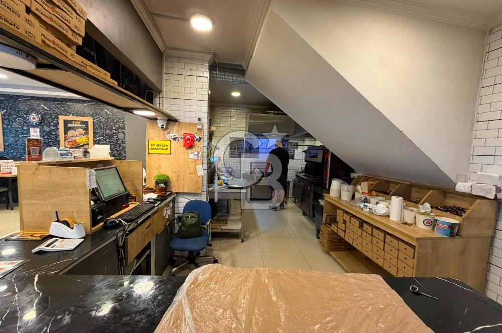 Devren Kiralık Restoran: 280m², Ana Cadde Cepheli, Tam Donanımlı