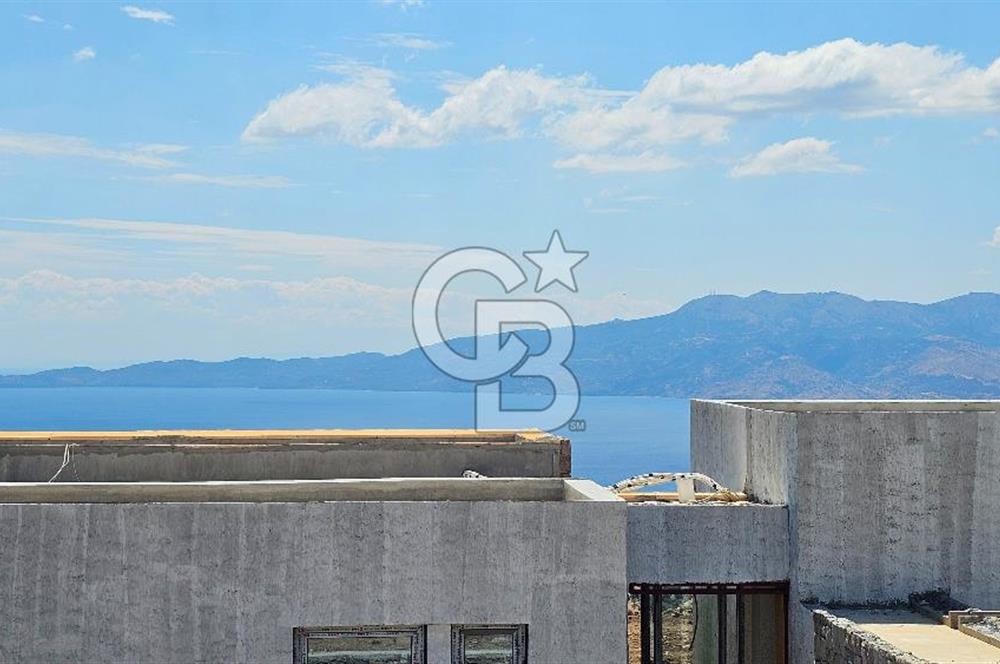 ASSOS BADEMLİ KÖYÜNDE "ASSOS MARE" SİTESİNDE SATILIK VİLLA