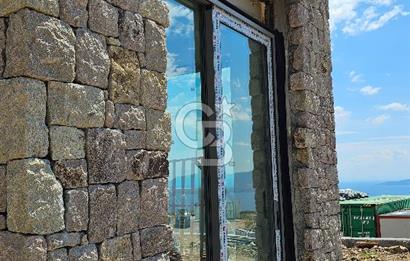 ASSOS BADEMLİ KÖYÜNDE "ASSOS MARE" SİTESİNDE SATILIK VİLLA
