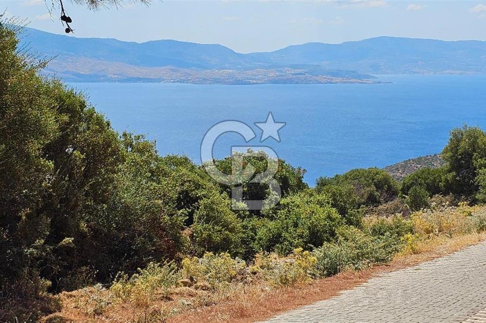 ASSOS BADEMLİ KÖYÜNDE "ASSOS MARE" SİTESİNDE SATILIK VİLLA