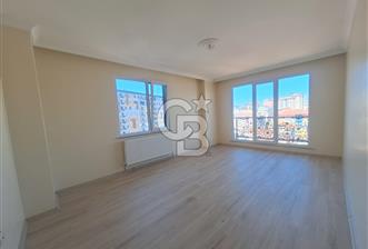 4 YILLIK SİTEDE, KAPALI OTOPARKLI, GENİŞ 2+1 DAİRE - 1 - 364558