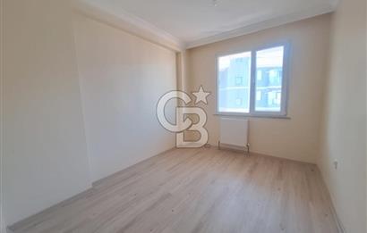 4 YILLIK SİTEDE, KAPALI OTOPARKLI, GENİŞ 2+1 DAİRE