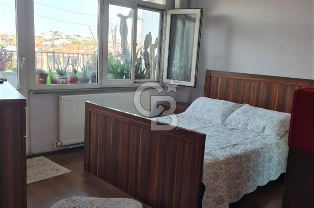 FATİH MERKEZDE SATILIK 3+1 GENİŞ VE TEMİZ, BALKONLU ARAKAT DAİRE