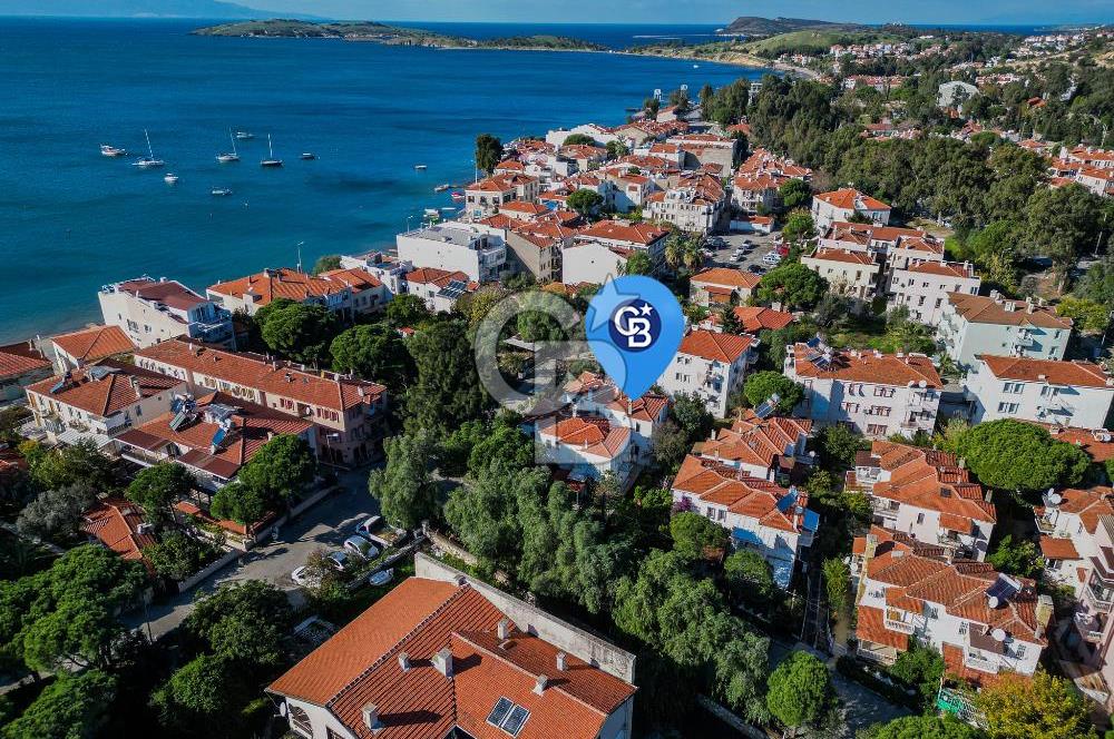 Eski Foça'da Denize Yürüme Mesafesinde Kiralık 3+1 Villa