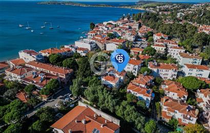 Eski Foça'da Denize Yürüme Mesafesinde Kiralık 3+1 Villa