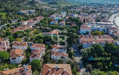 Eski Foça'da Denize Yürüme Mesafesinde Kiralık 3+1 Villa