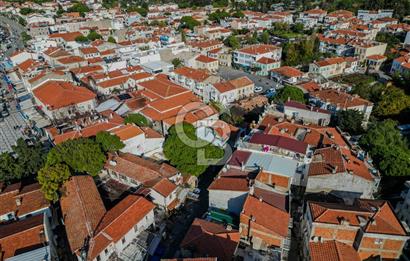 Eski Foça'da Denize Yürüme Mesafesinde Kiralık 3+1 Villa
