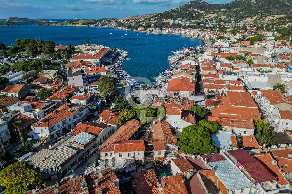 Eski Foça'da Denize Yürüme Mesafesinde Kiralık 3+1 Villa