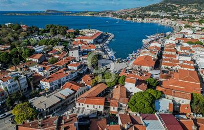 Eski Foça'da Denize Yürüme Mesafesinde Kiralık 3+1 Villa