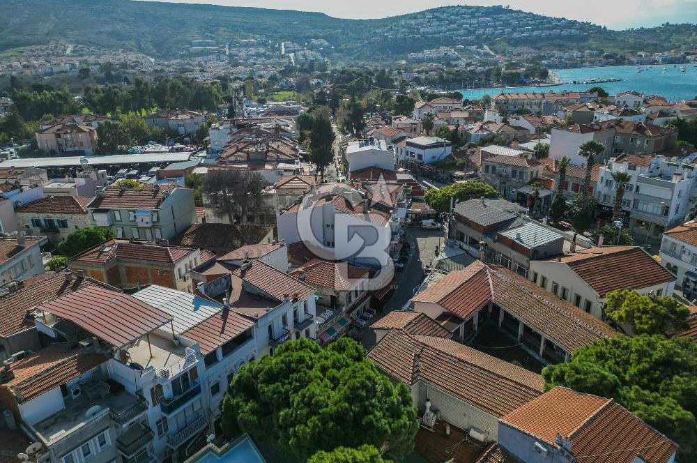 Eski Foça'da Denize Yürüme Mesafesinde Kiralık 3+1 Villa