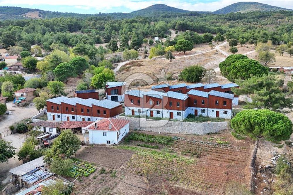 Bayramiç Tongurlu'da Doğa Manzaralı 2+1 Satılık Villa