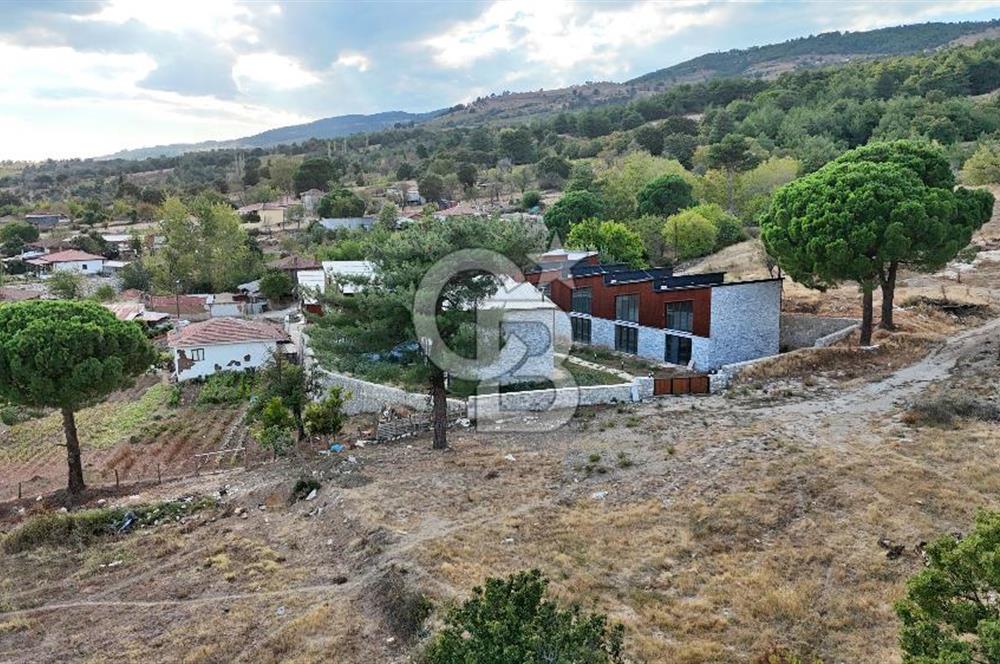 Bayramiç Tongurlu'da Doğa Manzaralı 2+1 Satılık Villa