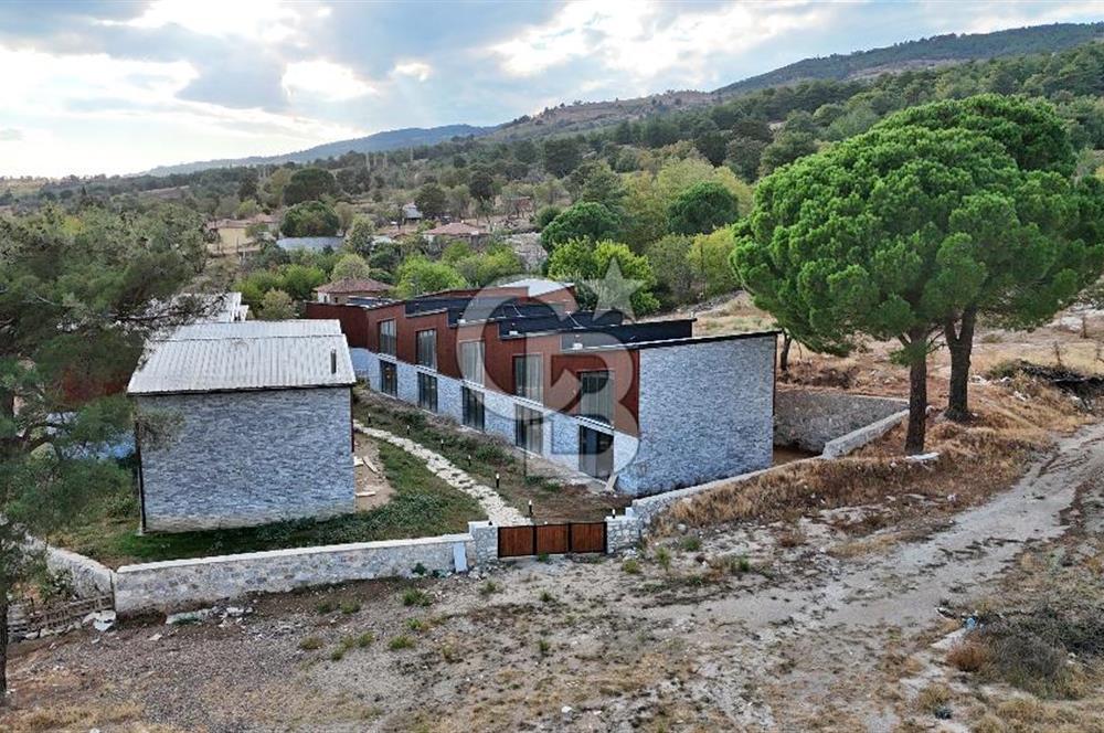 Bayramiç Tongurlu'da Doğa Manzaralı 2+1 Satılık Villa