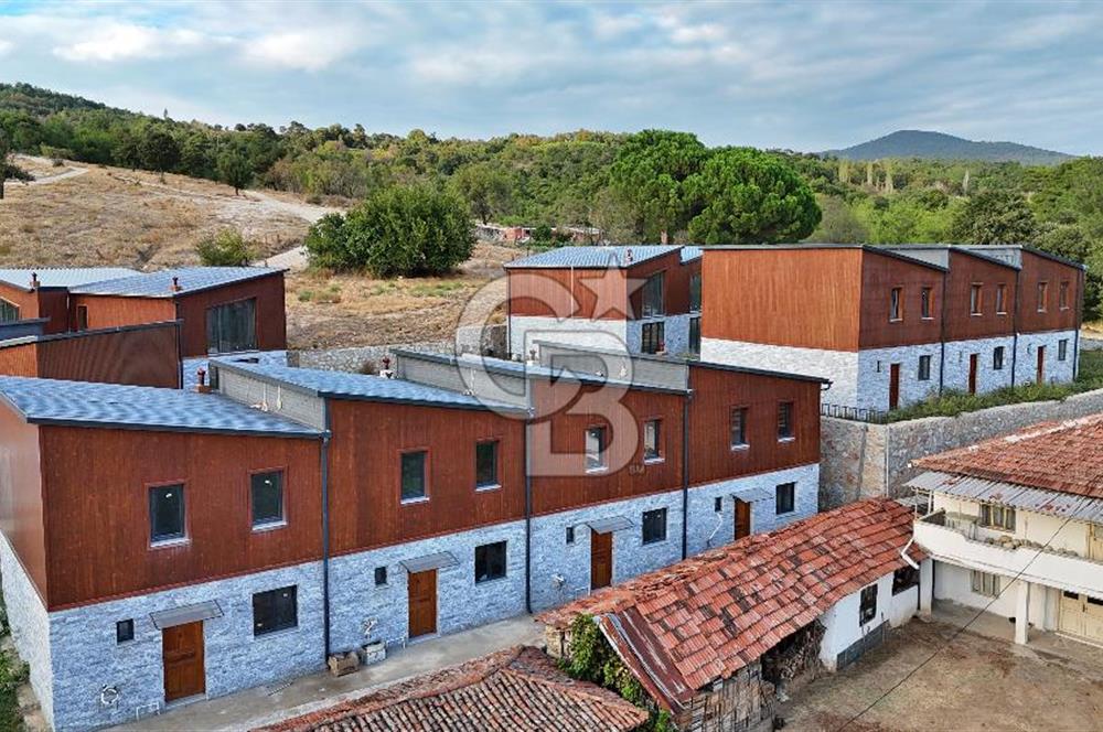 Bayramiç Tongurlu'da Doğa Manzaralı 2+1 Satılık Villa