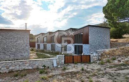 Bayramiç Tongurlu'da Doğa Manzaralı 2+1 Satılık Villa