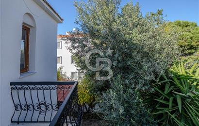Eski Foça'da Denize Yürüme Mesafesinde Kiralık 3+1 Villa