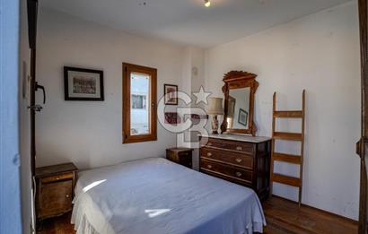 Eski Foça'da Denize Yürüme Mesafesinde Kiralık 3+1 Villa