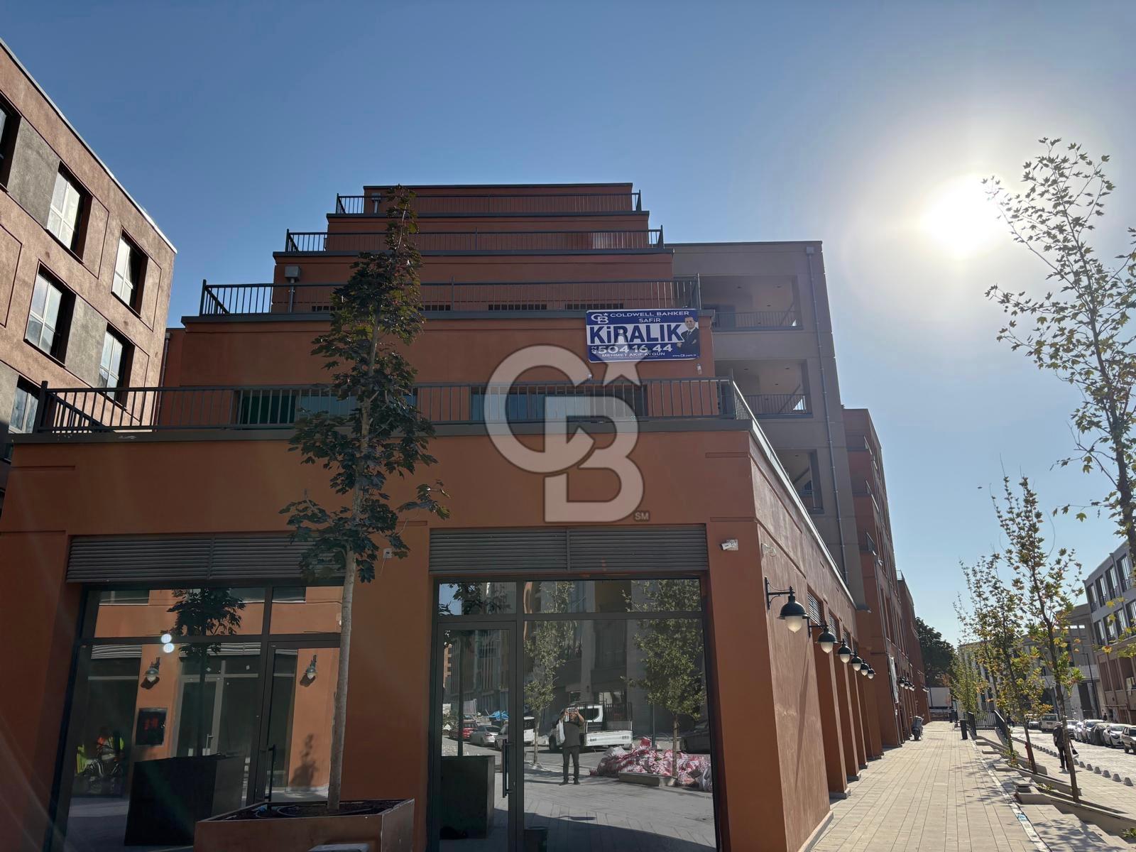 COLDWELL BANKER'den YENİ ÇARŞI da 76 m² KİRALIK TERASLI DÜKKAN