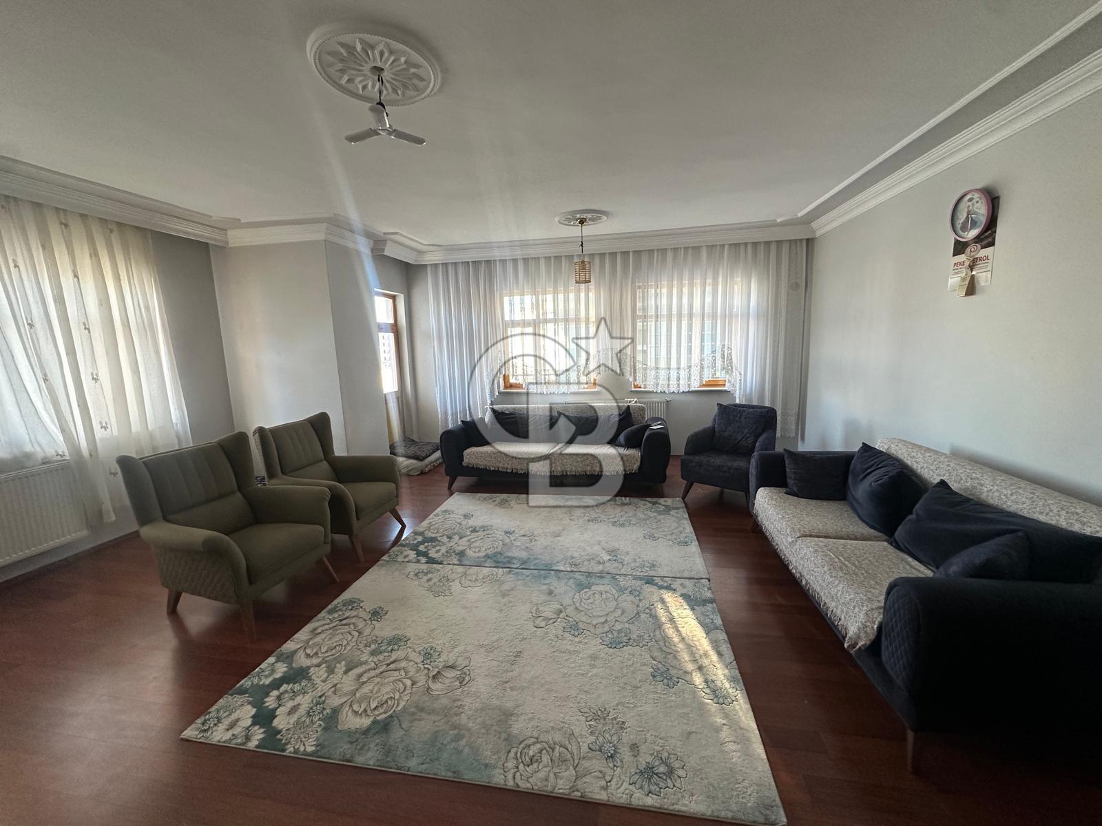COLDWELL BANKER SAFİR'den ZAFER MAH. 3+1 SATILIK DAİRE