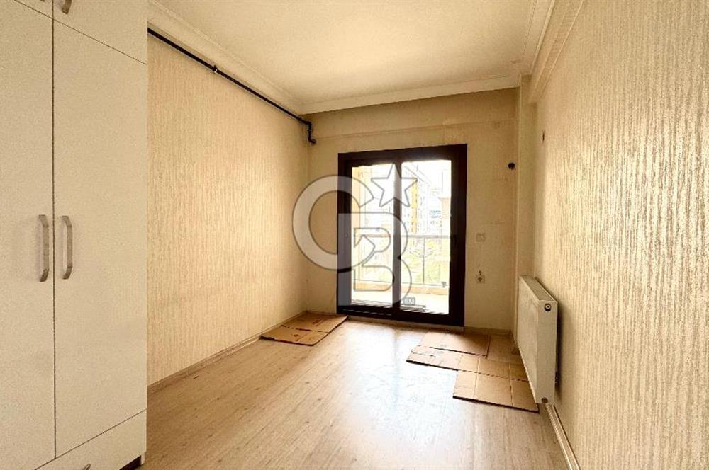 Karşıyaka Yasemin Park Evlerinde Kiralık 2+1 Eşyasız Daire