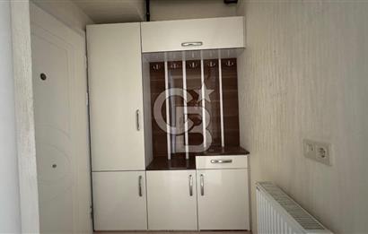 Karşıyaka Yasemin Park Evlerinde Kiralık 2+1 Eşyasız Daire