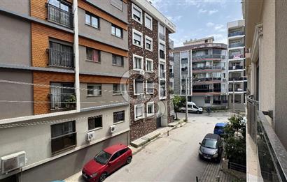 Karşıyaka Yasemin Park Evlerinde Kiralık 2+1 Eşyasız Daire