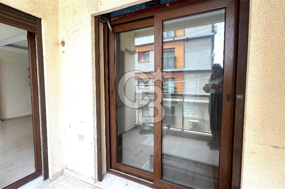 Karşıyaka Yasemin Park Evlerinde Kiralık 2+1 Eşyasız Daire