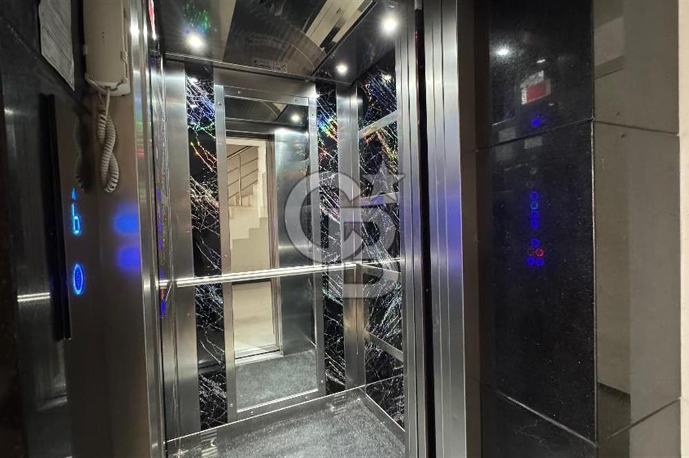 Karşıyaka Yasemin Park Evlerinde Kiralık 2+1 Eşyasız Daire