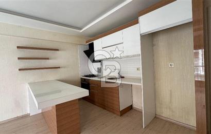 Karşıyaka Yasemin Park Evlerinde Kiralık 2+1 Eşyasız Daire