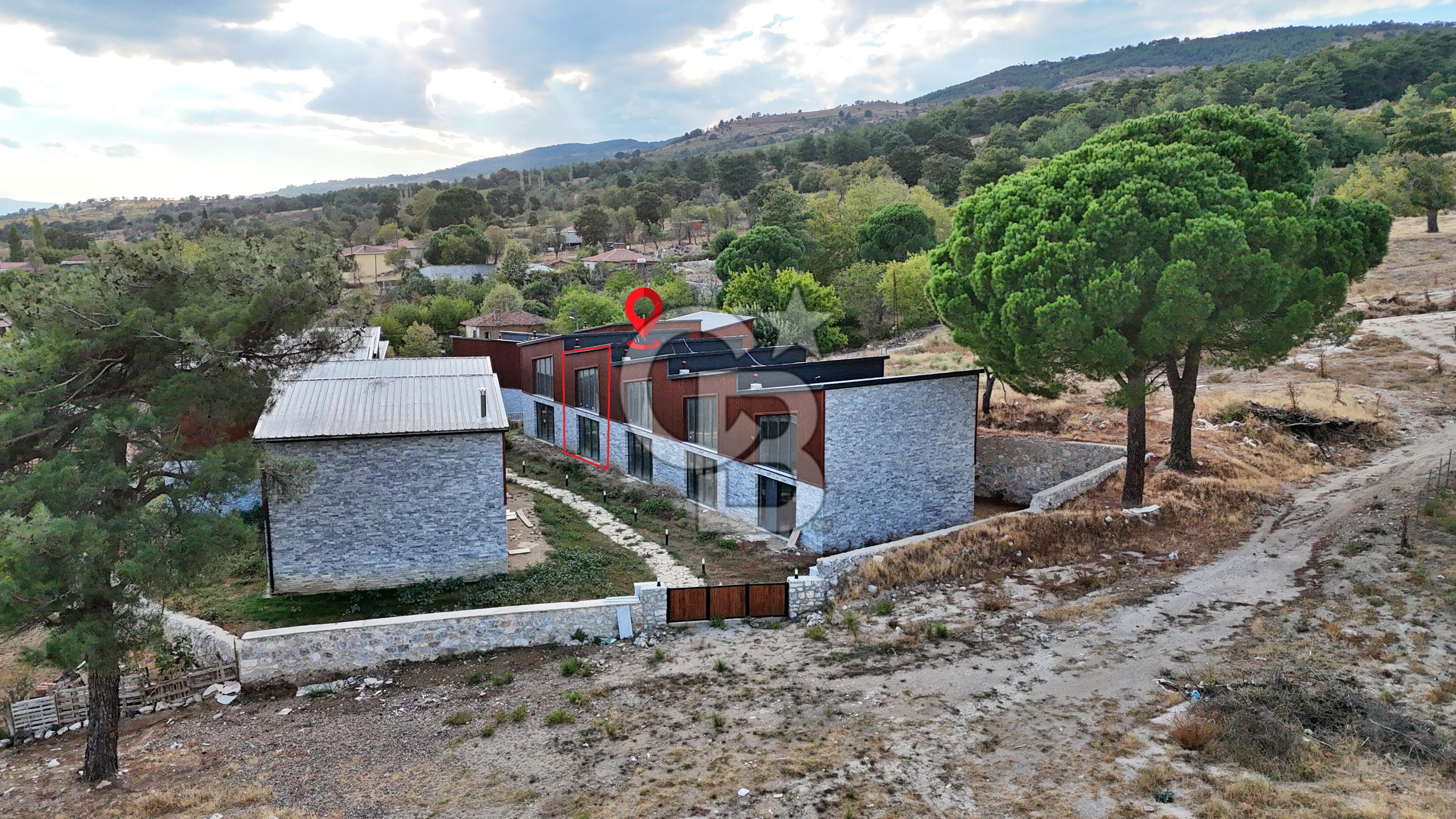 Bayramiç Tongurlu'da Doğa Manzaralı 2+1 Satılık Villa