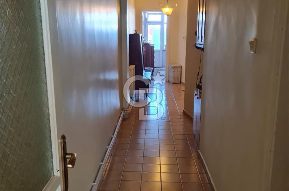 FATİH MERKEZDE SATILIK 3+1 GENİŞ VE TEMİZ, BALKONLU ARAKAT DAİRE