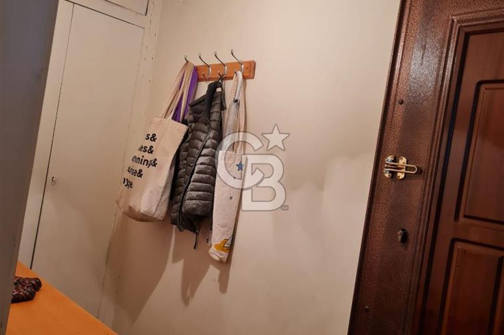 FATİH MERKEZDE SATILIK 3+1 GENİŞ VE TEMİZ, BALKONLU ARAKAT DAİRE