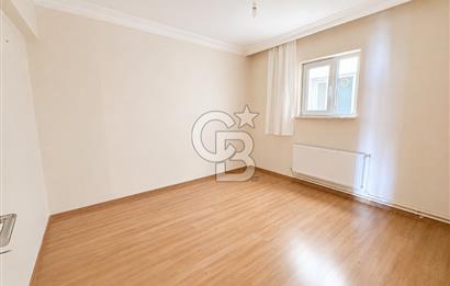 Çanakkale Merkezde Cadde Üzeri 3+1 Satılık Arakat Daire