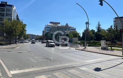 GEBZE ARAPÇEŞME'de BELEDİYE KARŞISI KİRALIK OFİS/BÜRO